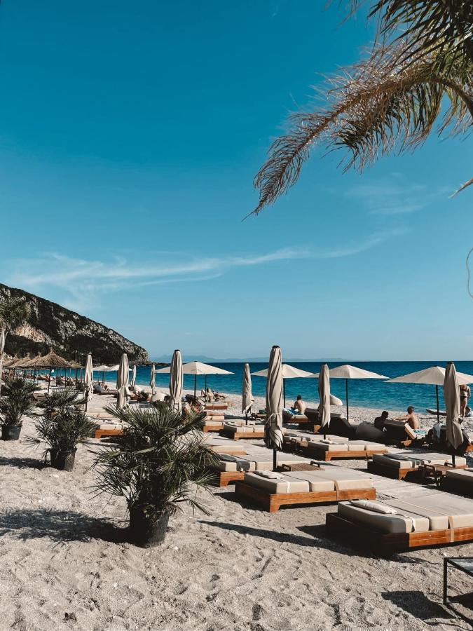 Hotel Alevra Dhërmi Esterno foto